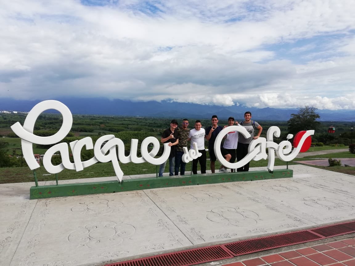 Ahora que lo pienso no estuvo ni tan mal este año, primero nos fuimos a Pereira a pasarla chimba con toda la corte 🔥❤️