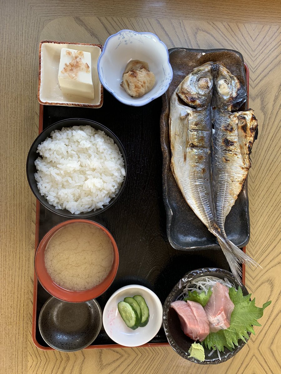 Case publishing tweet media