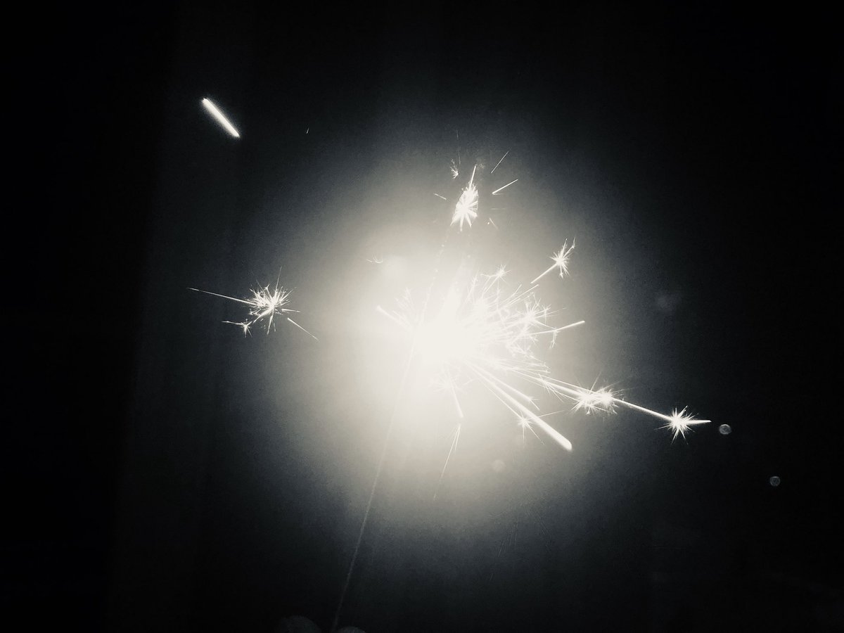 mad4len's tweet photo. #2020NewYear https://t.co/ZKgzQY1ajb