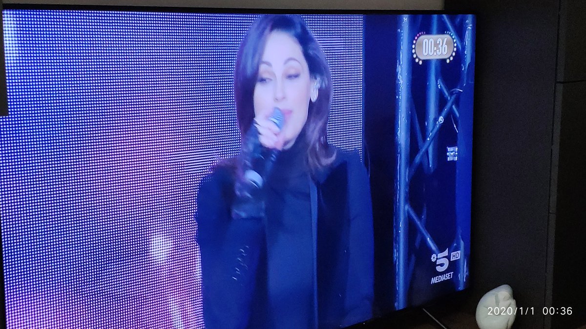 stacy_grasso's tweet photo. Buon Anno a te di cuore ♥️ https://t.co/PWlmwqmywx