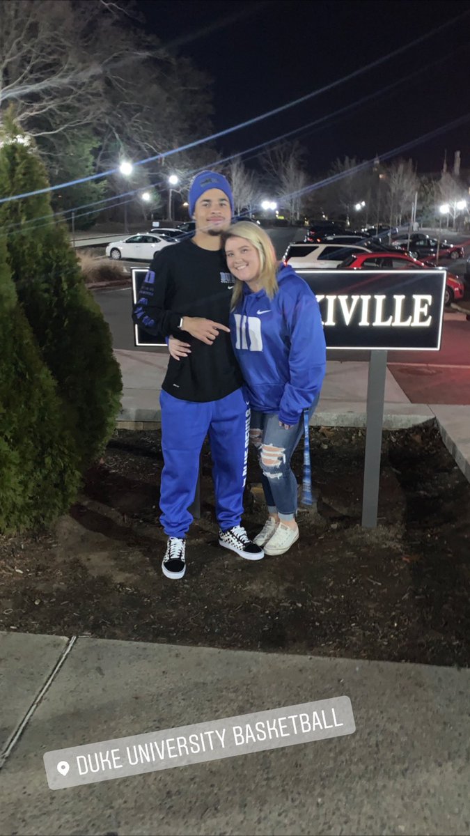 coachgraves23's tweet photo. Had a great time a the game way to start my 2020 off right @DukeMBB https://t.co/IHc92Hv6lN