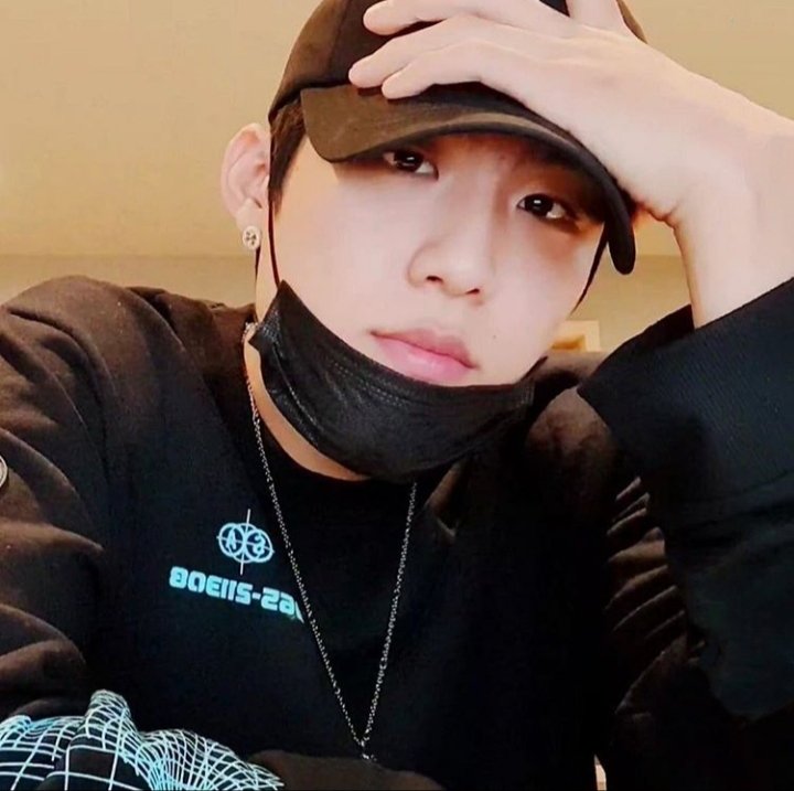 from_angkasa's tweet photo. Wiih ramee, gaada yg mutualan? Rt  ya guys #Dispatch https://t.co/mtqdOAxjA0
