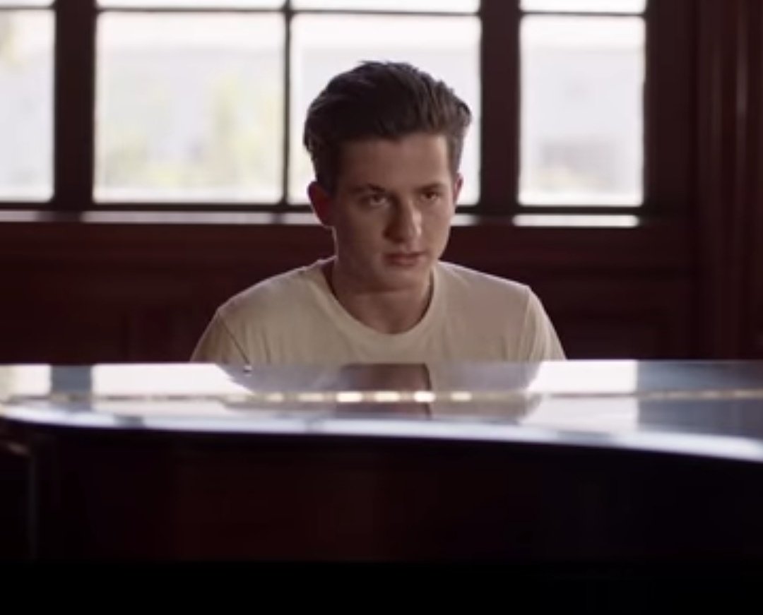 One call way. Nine track mind чарли пут. one call away чарли пут. чарли пут в профиль. чарли пут сбоку.