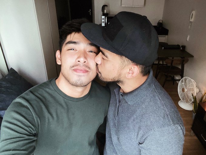 I fell in love with the way you touched me without using your hands. 💙 https://t.co/pZPnSo48Pm<a href="/tag/paparazzi"class="tags"><span>#paparazzi</span></a>