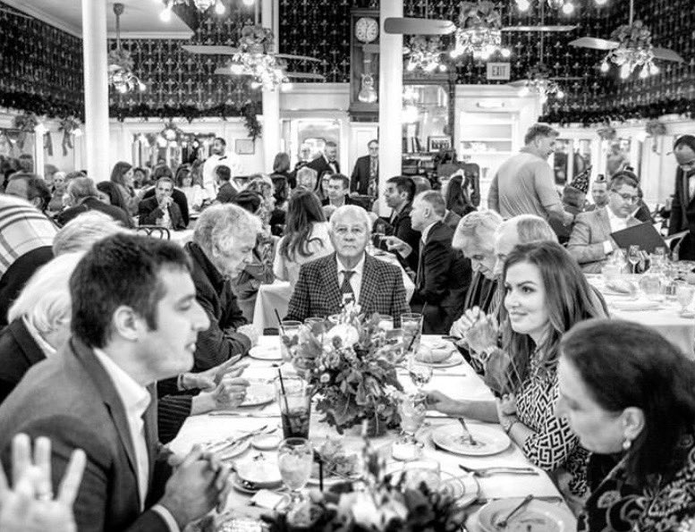 JayJaymorris3's tweet photo. Photo taken by my son in law’s friend in Galatoire’s. Interesting scene with a celebrity, a friend and a colleague. 😐 https://t.co/ZtSvTe2jh7
