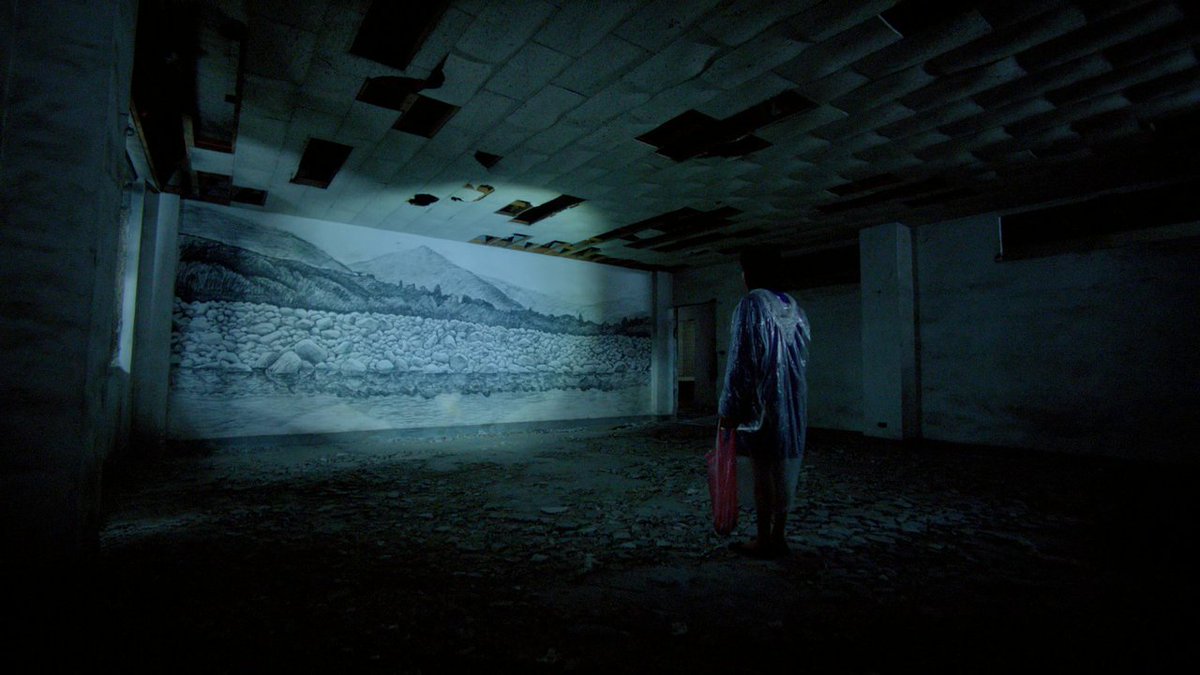 4. STRAY DOGS (Tsai Ming-liang, 2013)