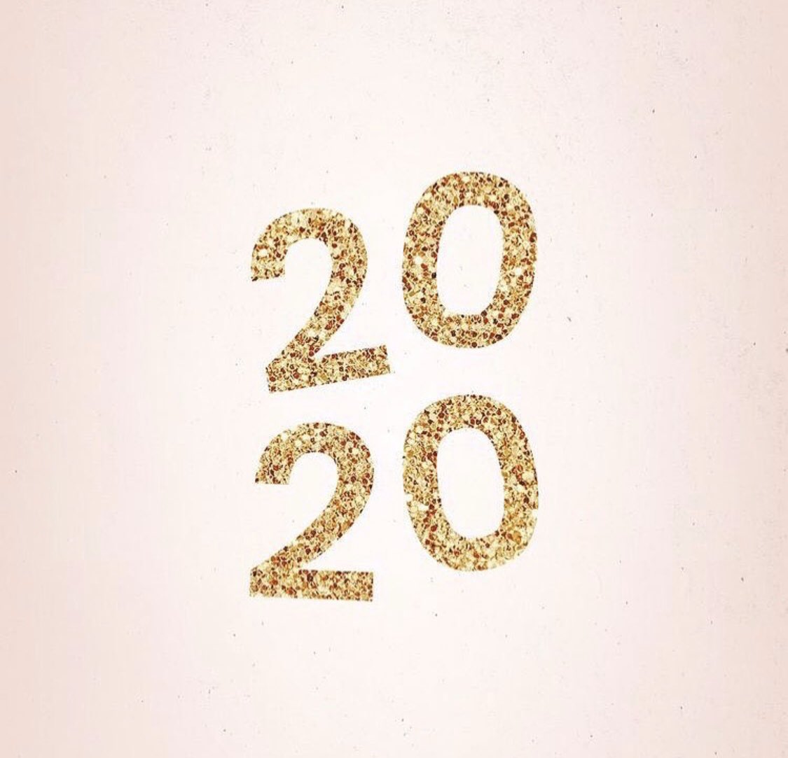Jacquel42937781's tweet photo. Merry New Decade 🥳     Happy New Year 2020 🎉 https://t.co/foF3yCVQc5