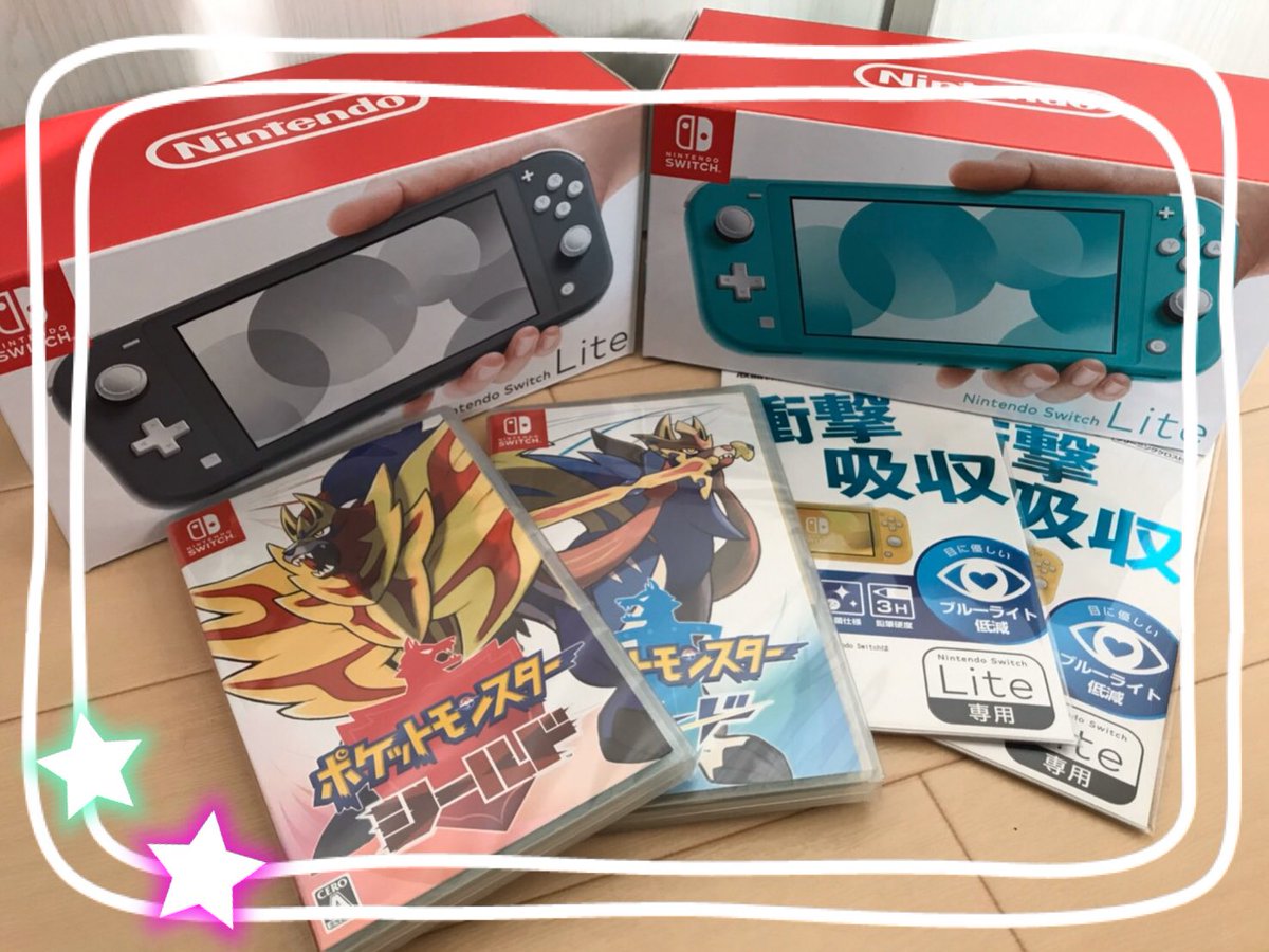 krrp10's tweet photo. あけましておめでとうございます㊗️

お正月は私の大好きなポケモンが福袋で出るって事で
朝から並びゲットしてきた💓

お正月は2人でやりこむぞぉ~(๑–̀ω–́๑) https://t.co/GGn37qy22t