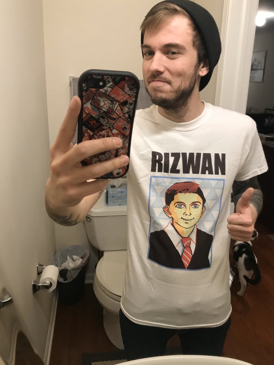 Happyowski's tweet photo. HAHAHA BRANDON. ITS FUCKING PERFECT! #TEAMDRAGONFORCE #RIZWAN @TheCosmicPope @marphoria #Frank https://t.co/MDhNiUhdq6