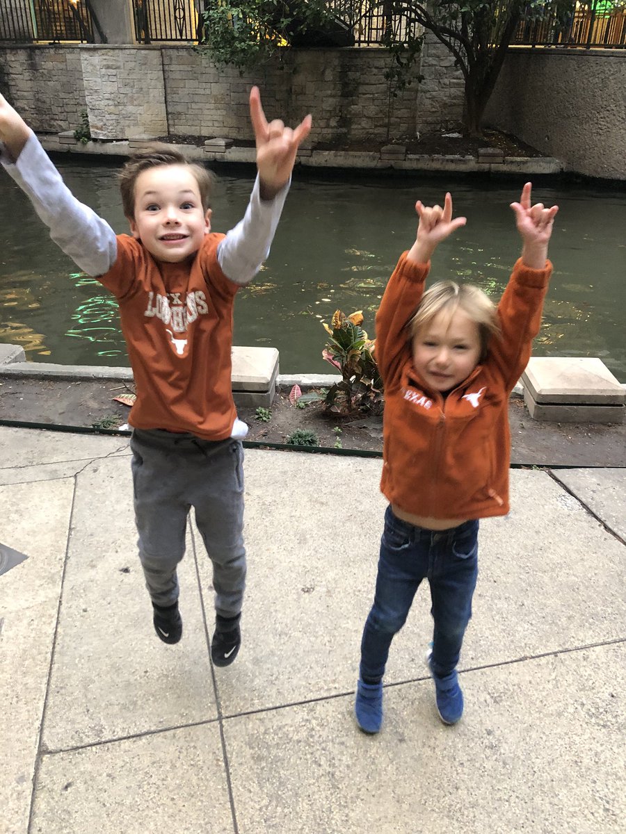 #valeroalamobowl