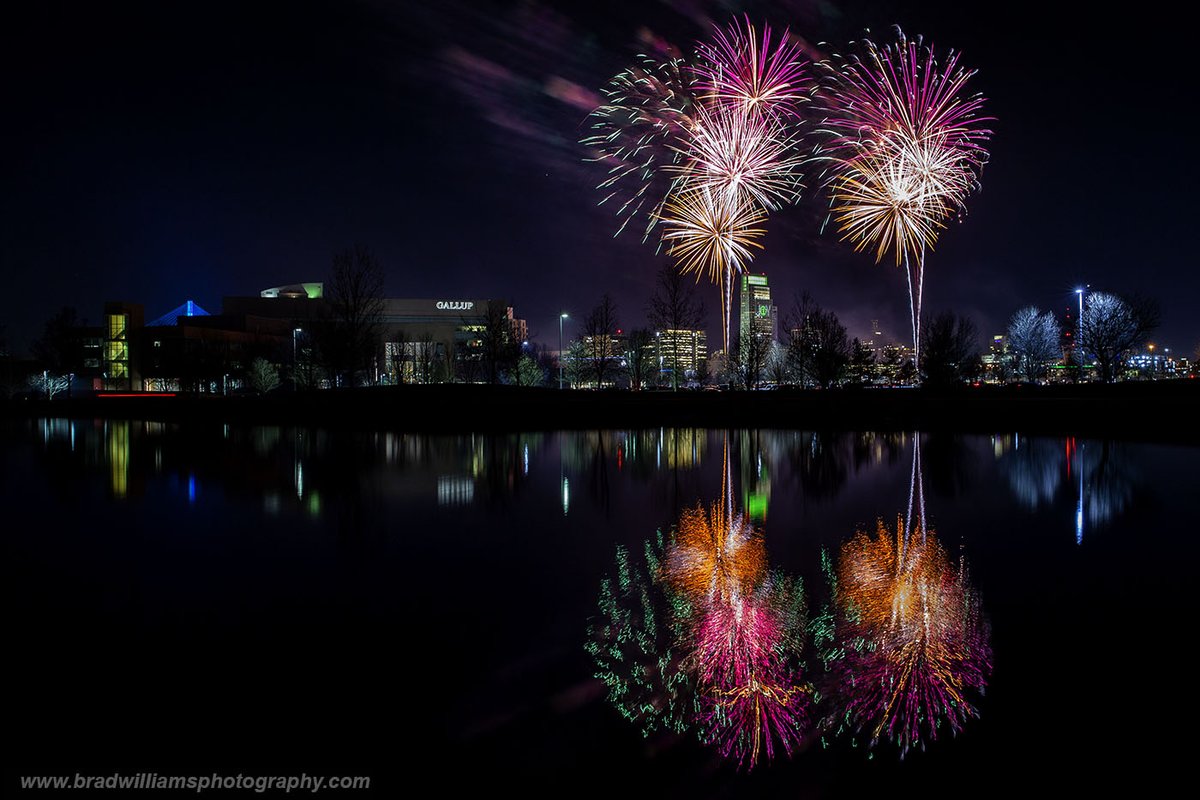 Quick Preview of tonight's @LightsFestival #Fireworks in Downtown #Omaha.  @wedontcoast @OmahaChamber @CHICenterOmaha  @omaha_scanner
