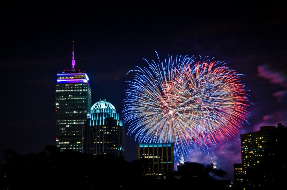 carmensunion589's tweet photo. Happy New Year to all our members, especially those who are working hard tonight — away from family and friends — to help people get to and from their #NewYearsEve festivities. #WeMoveMA #589Pride https://t.co/OLK1EFZMZi