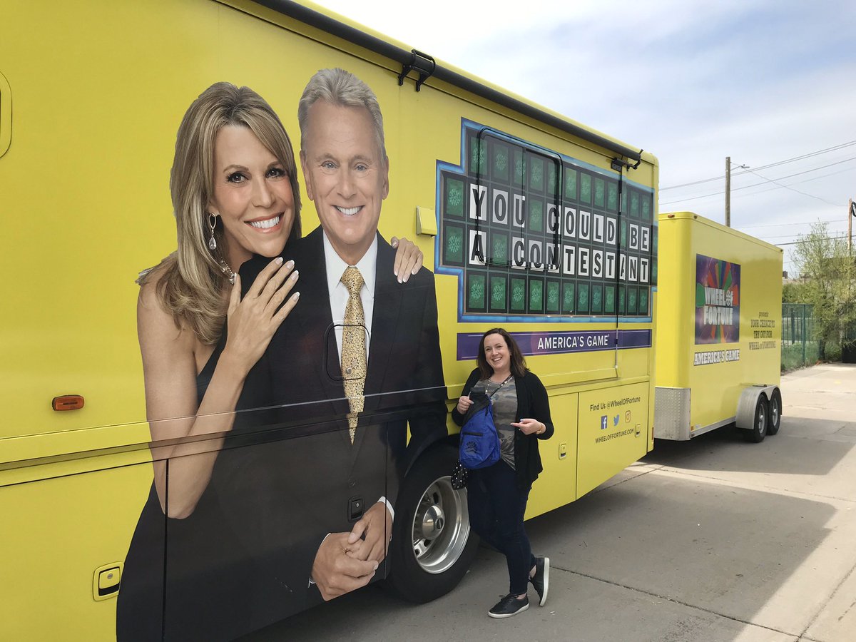 big_scanner's tweet photo. @WheelofFortune my #NewYearsResolution is to see @kristipavlak on an episode of #WheelOfFortune soon! #WheelMobile #WheelWatcher https://t.co/InB3F01eTD