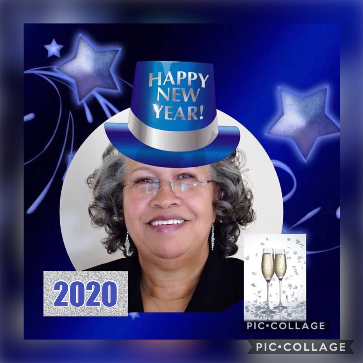 oneangleme's tweet image. Happy New Year’s 2020 🥳🥰😴