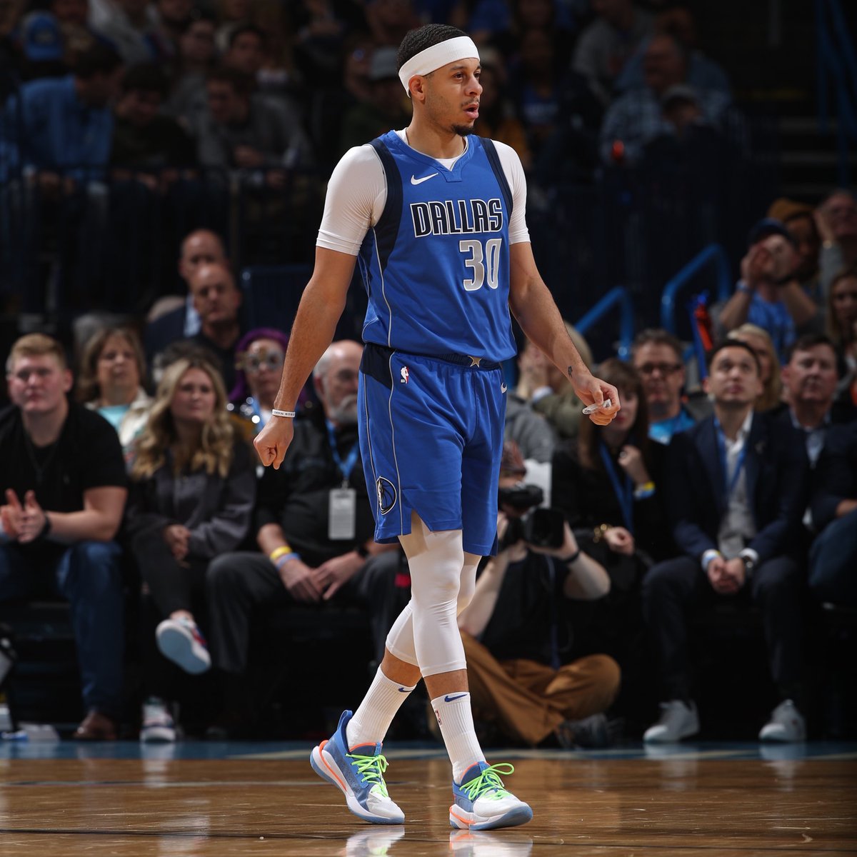 curry 7 nerf super soaker