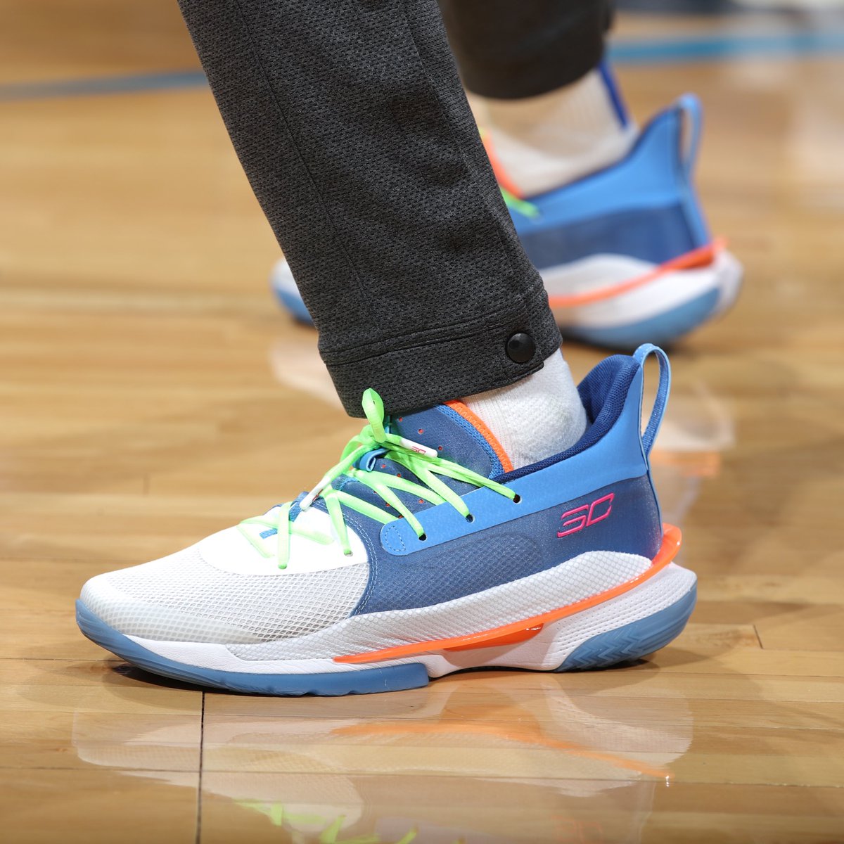 curry 7 super soaker