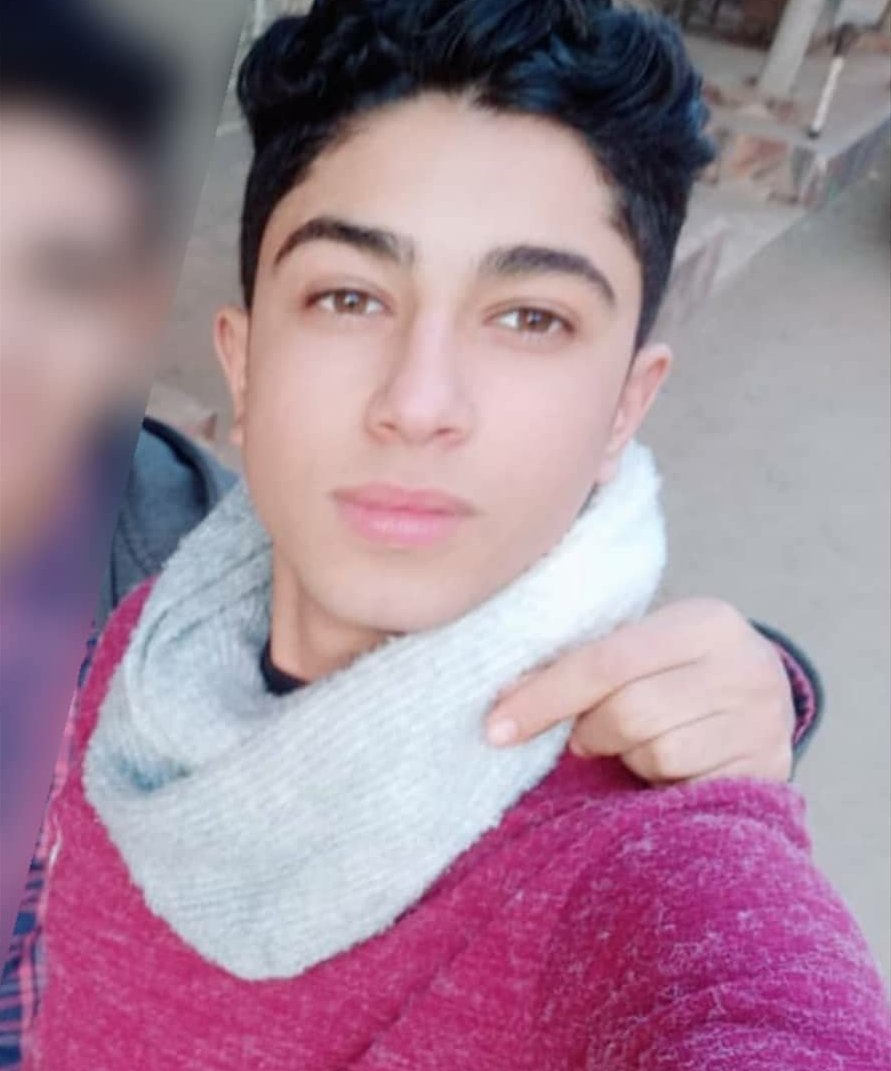 cn8LUvR8ryytrQg's tweet photo. يعدونه مع الموتي وأنا أعده مع الأحياء بقلبي لا يموت ولا يغيب 

#حق_البنا_رفض_الاستئناف https://t.co/2RfFUt75YG