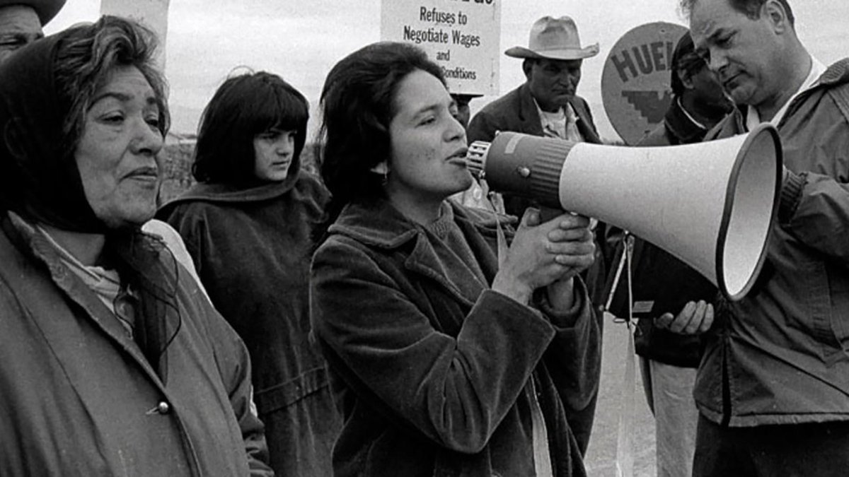 mpac_national's tweet photo. We the people will not allow those in power to trample on our our constitutional right of freedom of speech. This is how we create change. Raise your voice in support of #HRes496 and protect your #RightToBoycott. #TakeAction here: https://t.co/PAltp5qMSf https://t.co/J5DFSmiEIp