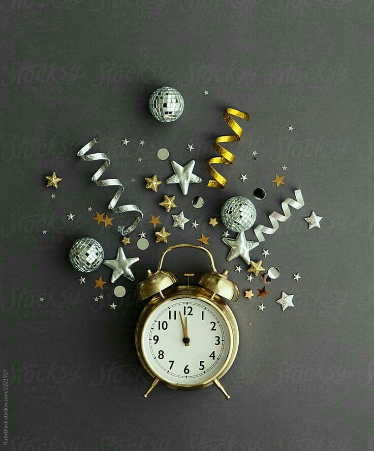 moni_vidente's tweet photo. Aquí les va el mejor ritual de año nuevo, echarle muchas ganas, alegria, esfuerzo y dedicación  a los próximos 365 días !! 

Feliz Año Nuevo y Gracias 2021 https://t.co/cQCT8pfFdn