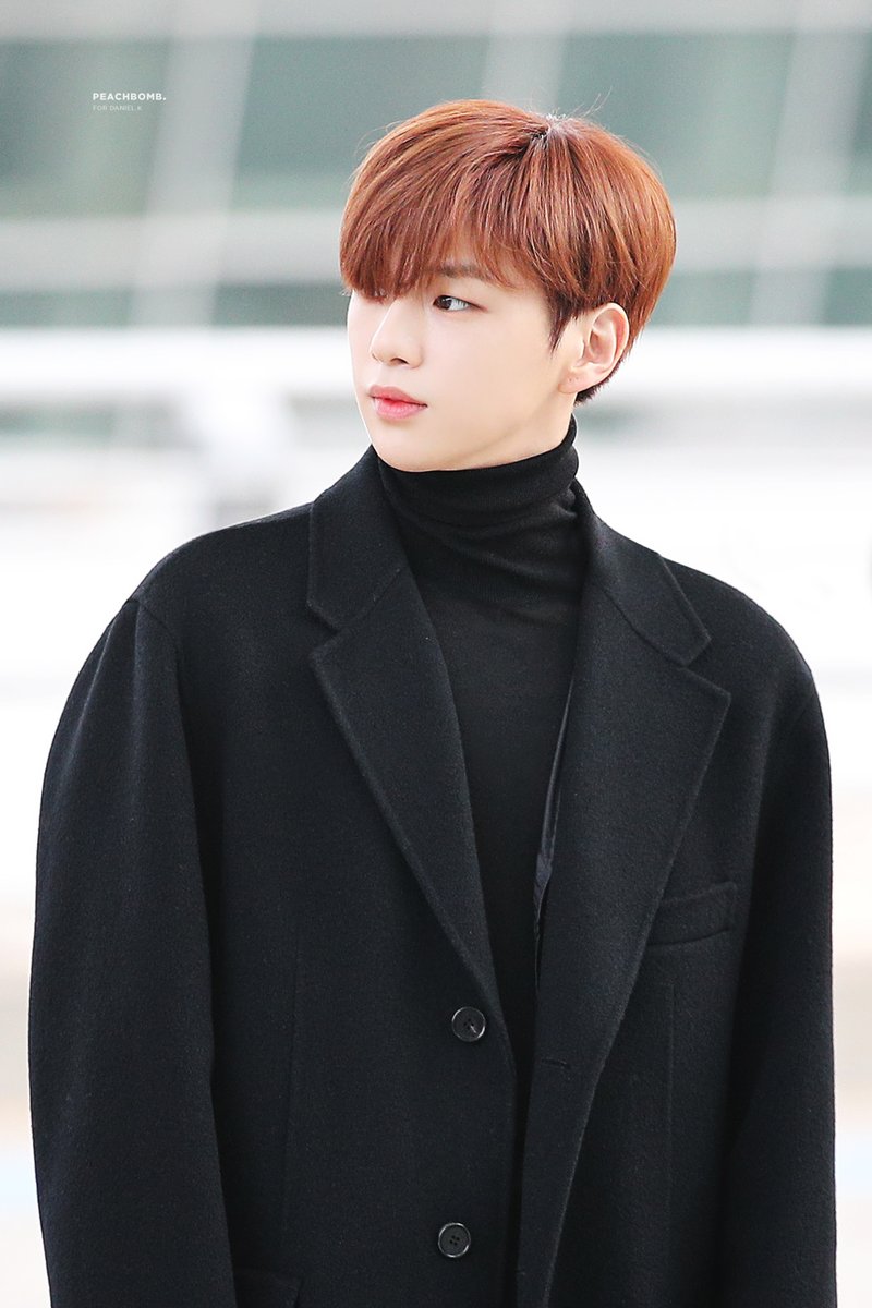 peachbomb1210's tweet photo. 울 사랑둥이 다니엘
새해 복 많이 받아 🖤🖤🖤

#강다니엘 #KangDaniel https://t.co/VqHgPT5aRx