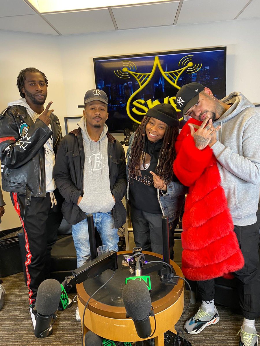 SWBRadioTv's tweet photo. 🚨🚨If you missed our Season 3 Finale show today 🚨🚨Featuring  ANT HARDAWAY  @anthardaway 🔥CASHITB @cashitb 🔥 POETIC SKATEBOARDER @poeticskateboarder_ 🔥 *
Subscribe to our YouTube channel “SWB Radio”
Check out the link below⬇️⬇️⬇️ https://t.co/RdkWGJFKju * https://t.co/seFhr2D5Gb