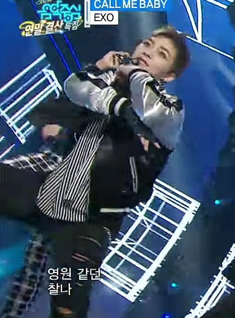 Xiuthetic's tweet photo. Who does it like him? https://t.co/t854jzrXyC