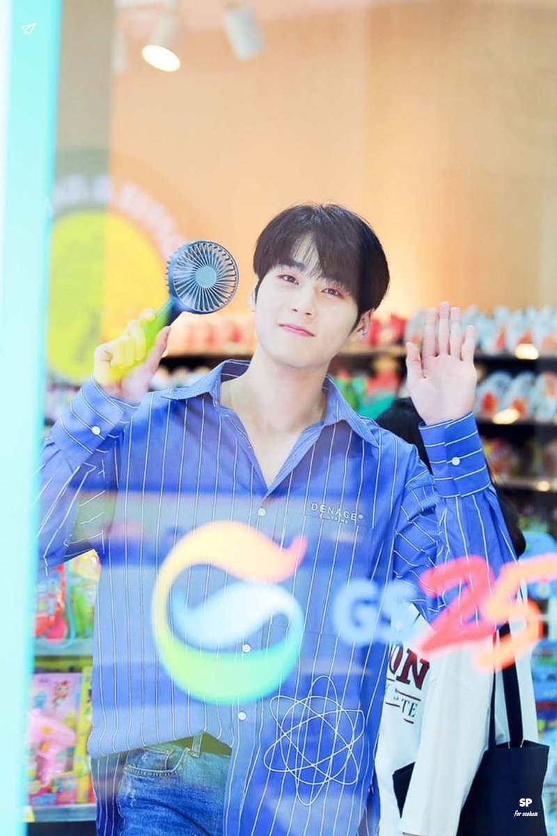 SmallPlane_PSH's tweet photo. #HAPPYDONGWONDAY 
우리 동구 생일 축하해😍
#KNK #크나큰 #동원 #DONGWON
@KNKOfficial220 https://t.co/DLVbdzip4M