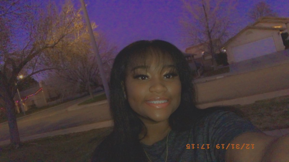 ModestyGood's tweet image. new bangs, new me 💗