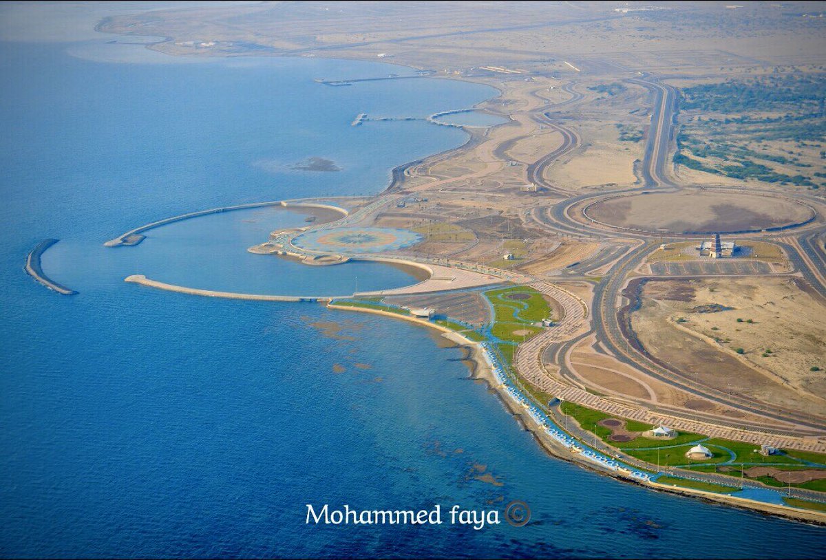 لقطات لـ #واجهة_عسير_البحرية 
من #غرب_عسير_المشرق 
من تصوير صديقنا 
  <a href="/mohammed_faya/">محمد فائع</a> 
شكرًا لأمانة عسير على هذه التحفة الفنية ونتمنى من الجميع المحافظة عليها والابلاغ عن كل من يحاول تشويهها ..