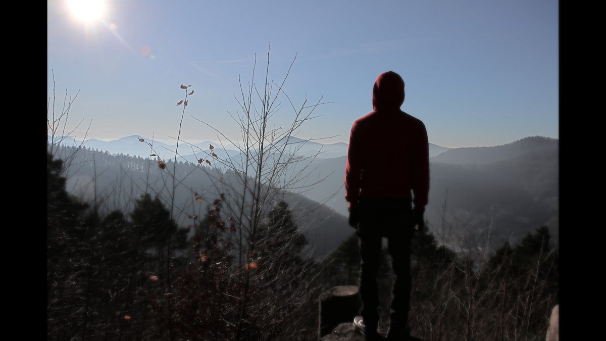 I wish you a blissful new year from my home in Germany 💙