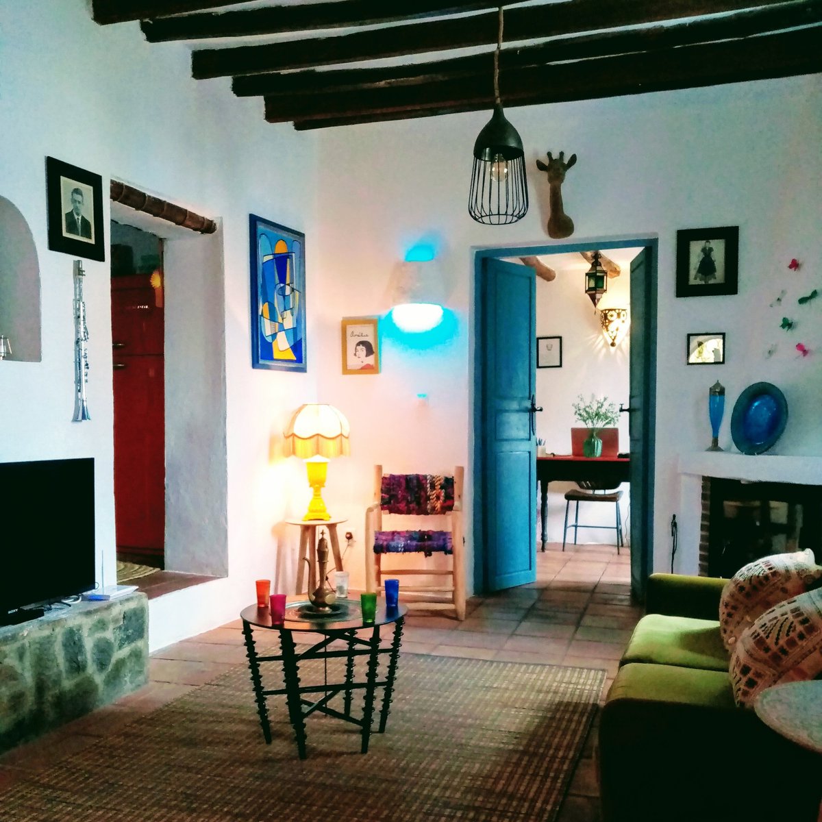 CCDMBedar's tweet photo. CASA CABALLITO DE MAR #bookdirectandsave #almeriaspain #mountainveiws #welovebedar #whitewashedvillage #artisan #2boutiquesuites https://t.co/UVixBVj9MM