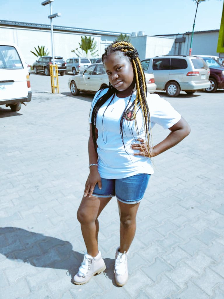 fficilStarchri2's tweet photo. Happy birthday to my kid sister
 Wishing u the best of life https://t.co/S4wjil0AOf