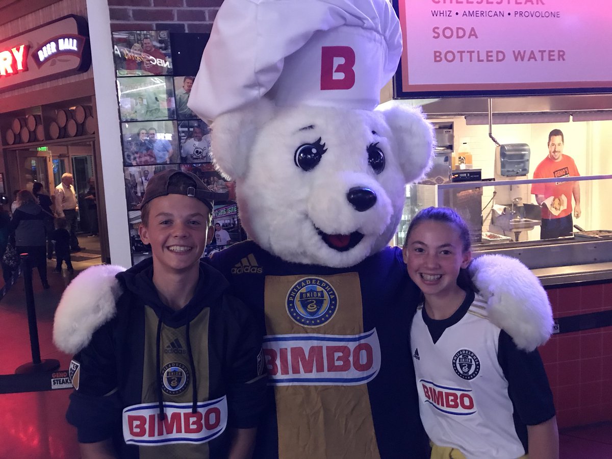 TheShuter's tweet photo. Looking forward to the 5th season of Talk DOOP with Ryan! Keep going strong! #DOOP @PhilaUnion @HulkUnionSmash @FatherOfBen @SonsofBen @UnionFanService #StandForBlue #2020 https://t.co/4g9Xf6jQJC