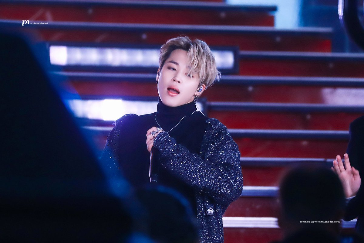 piecesofmind_jm's tweet photo. #JIMIN #지민  @BTS_twt 191231 https://t.co/bWoQUVfwr4