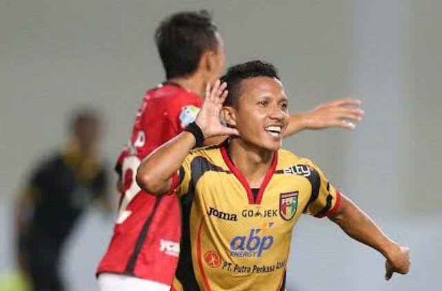 Persiba_Info's tweet photo. Pemain tengah mitra kukar si lincah hendra adi bayauw di rumorkan ke persiba .. https://t.co/8vaZcGNipb