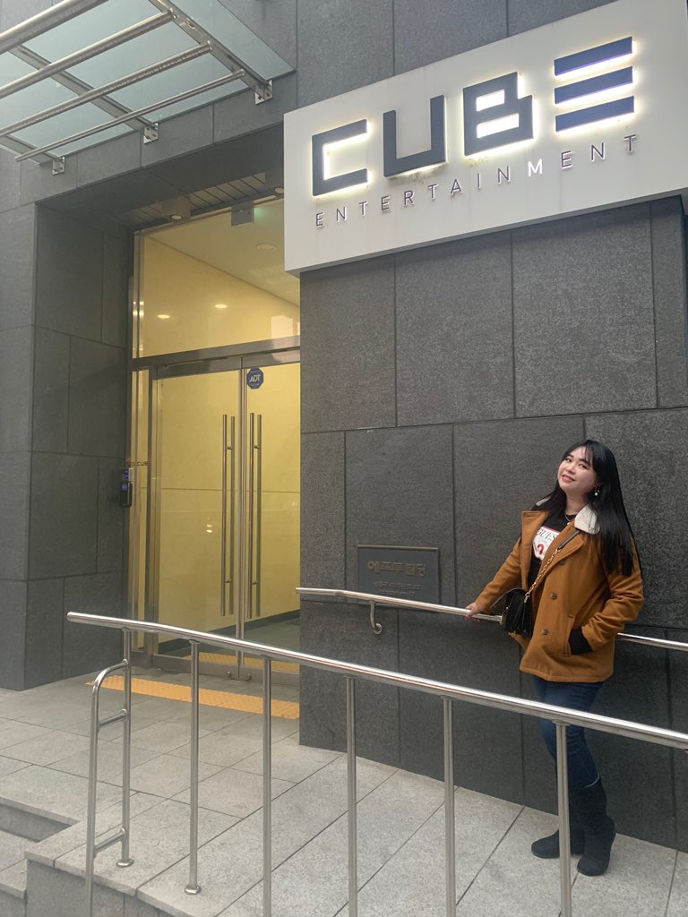 mhellhai_swan's tweet photo. Cube ent pictures winter edition Hahahah chos
wala lang 😂
#cube #20space https://t.co/FoyA0EzFaG