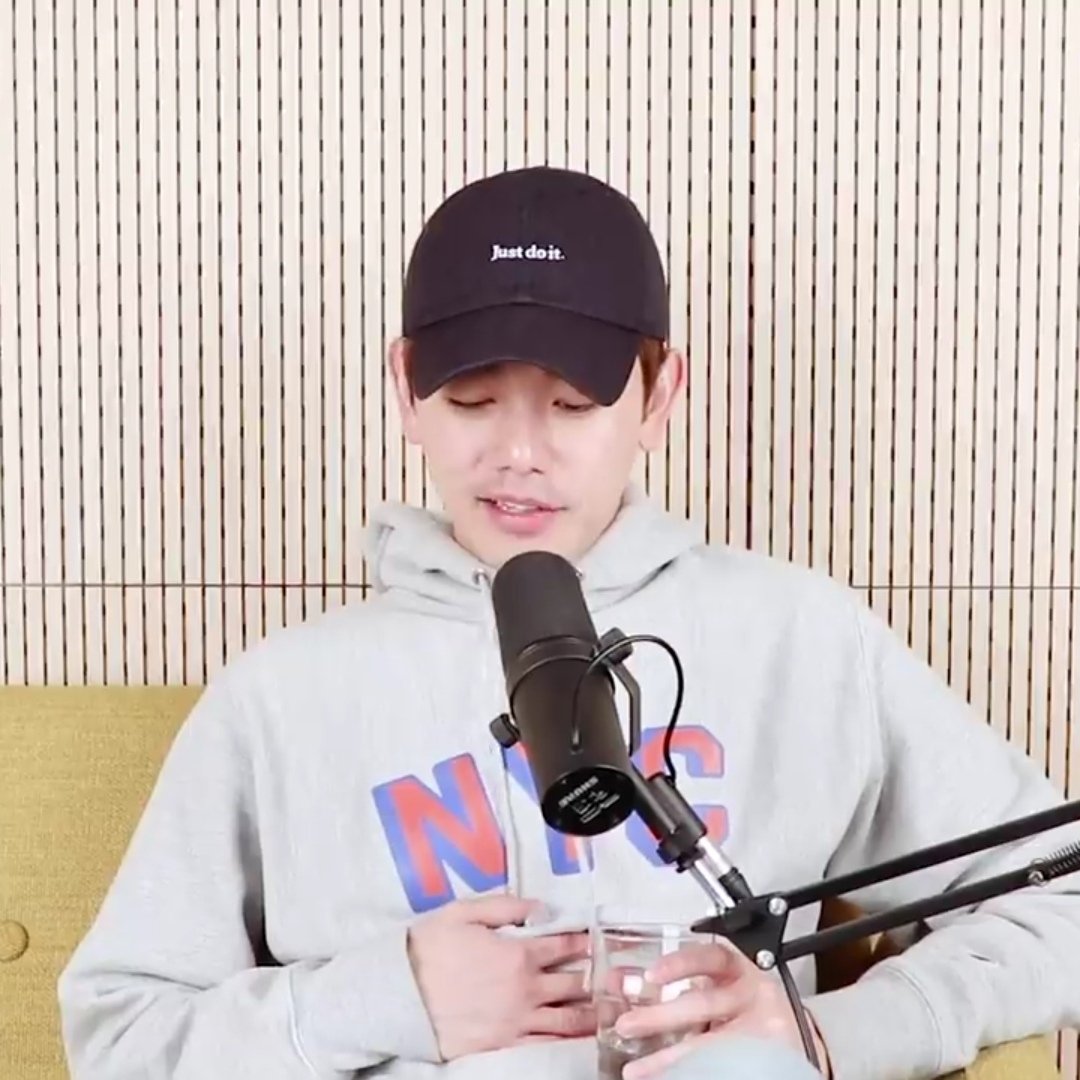 EricNamNationPH's tweet photo. 1 of 366.
Appreciating Eric Nam's hoodies and black caps on his podcasts because yep listening to him isn't enough, we still need to see his facial reactions on youtube!! 🥗💕
#congratulationsEricNam
#IThinkYoureDope #ITYD #KPDB #KPopDaebak https://t.co/CMVUkb90E2