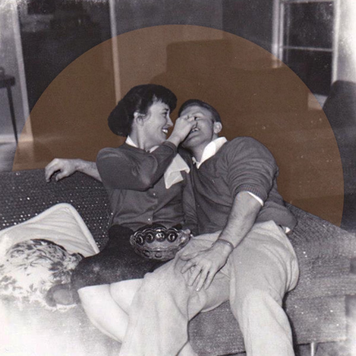 “Tomorrow” 
Out Now. 
Streaming everywhere. 

open.spotify.com/track/1cHRPFlr…