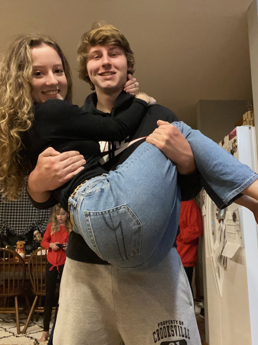 Zachmclean31's tweet photo. So glad I got to spend New Years with my favorite person https://t.co/f4SYOsYflQ