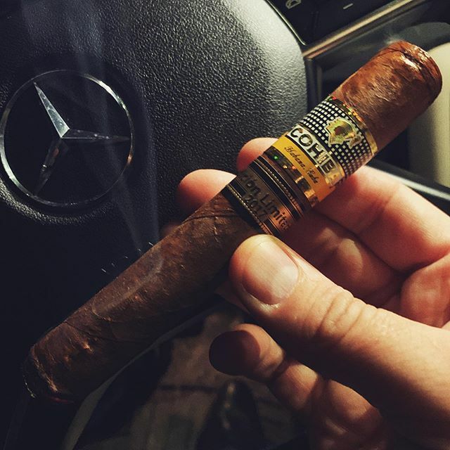 With another year behind us, let us enjoy, reflect and grow as people, as friends and in all aspects of our lives.  Happy new year!
.
.
...
#newyearseve #happynewyear2020 #markham #toronto #botl #sotl #markhamvillage #barbershop #barbers #habanos #cigarl… ift.tt/2QhSj9X