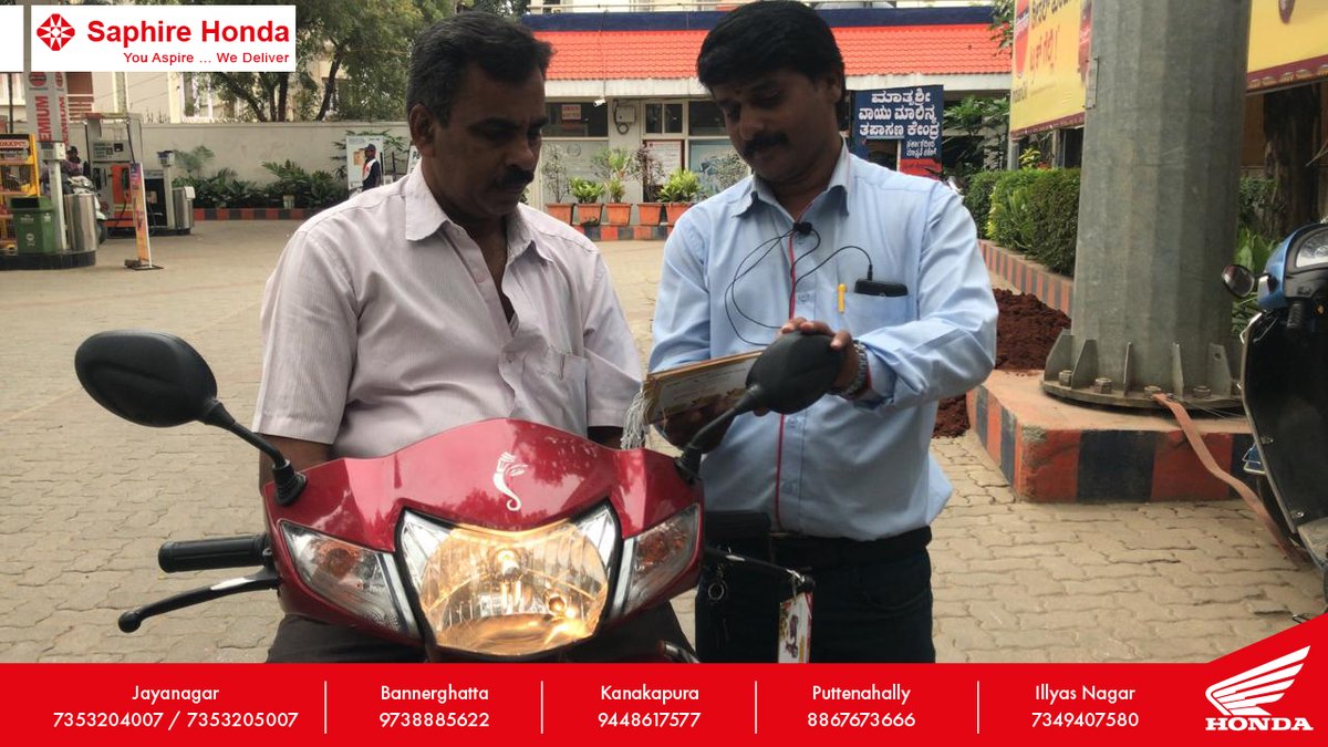 Hondaservices's tweet photo. Moments from Saphire Honda’s “ROAD SAFETY AWARENESS CAMPAIGN “ as part of ongoing Christmas and New Year activity

CALL 7353204007 or Visit Us at https://t.co/AawKuiCrzS

#HondaBikes #Bangalore #christmas #NewYear #twowheeler #twowheelerservices #Honda #SaphireHondaTwoWheelers https://t.co/CBRgSoBtHf