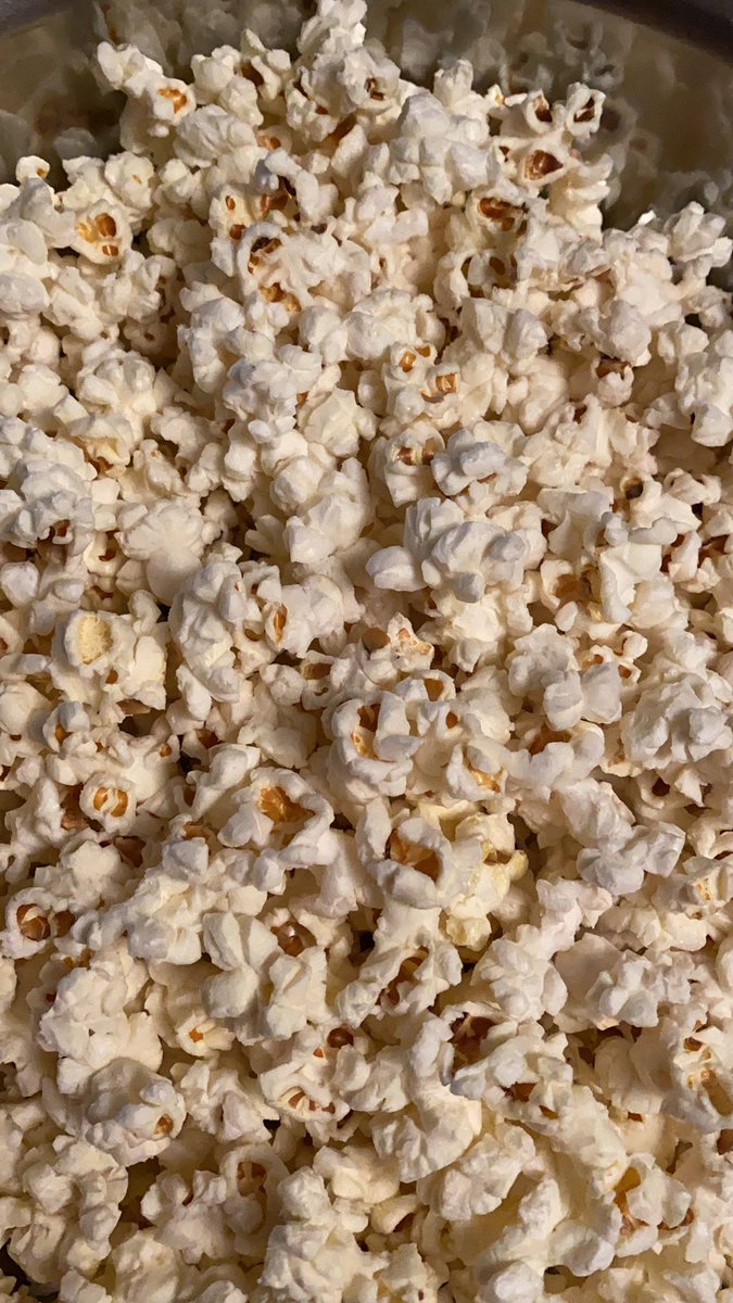 zarovicious's tweet photo. Tomou seu banho de pipoca? https://t.co/KfcPsOpplM