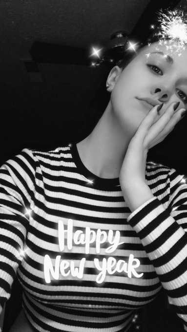 Watch toast's leaked NSFW photo on TwXstars