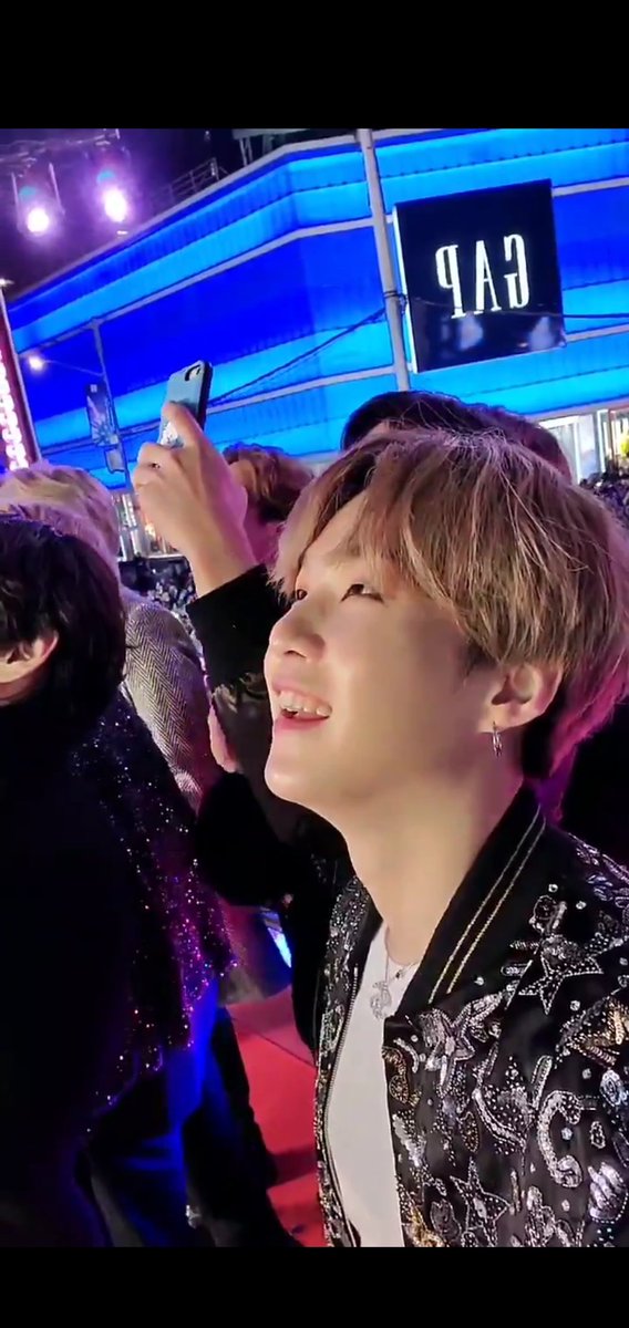 ipromisejm's tweet photo. @BTS_twt Babyyy 😍😍 https://t.co/o5LhjrDpDx