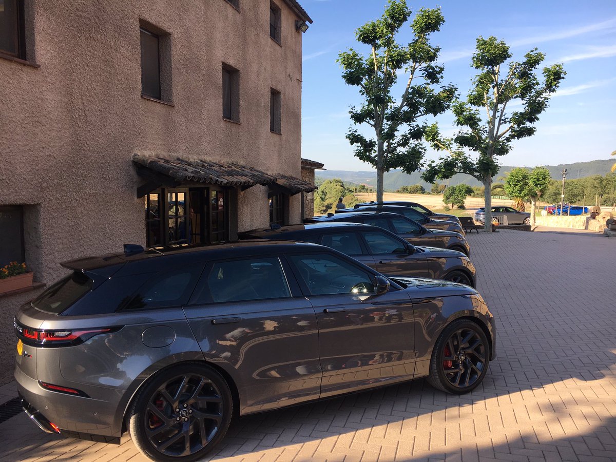 Thank you to all #SpecialVehicleOperations customers, suppliers, retailers and staff for your support and encouragement in 2019. Onwards and upwards into 2020, with even more automotive passion and  excitement! <a href="/Jaguar/">Jaguar</a> <a href="/LandRover/">Land Rover Discovery</a>