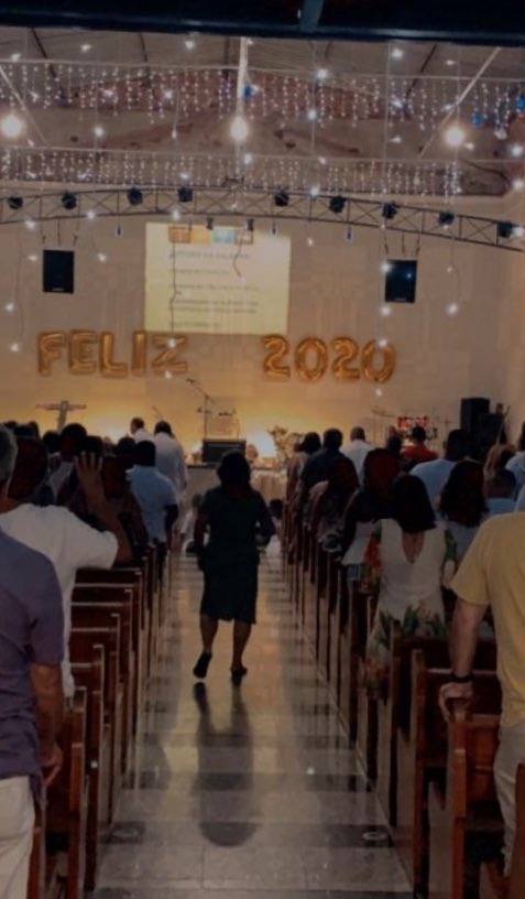priscilalopesvg's tweet photo. Melhor Lugar para se estar ⛪️🙏🏻❤️ https://t.co/2w5bSJiJV9