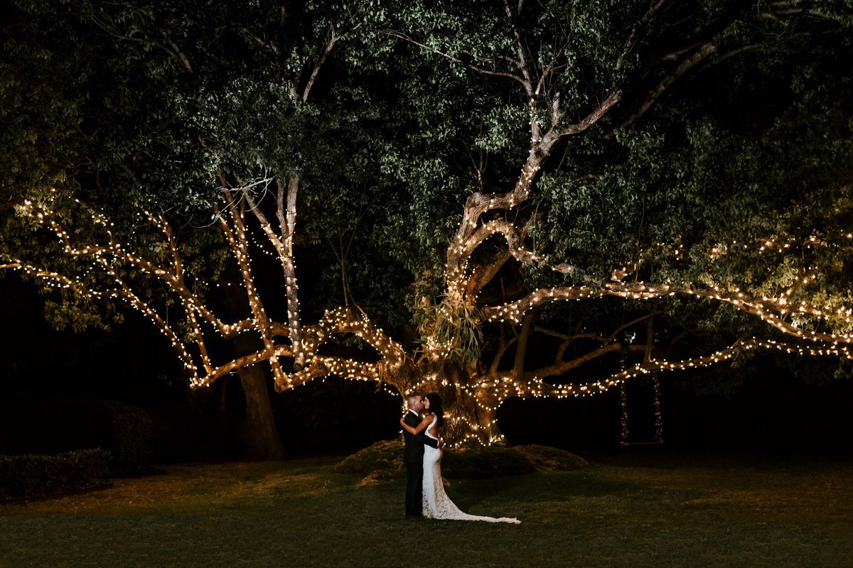 Day or night, love always shines at braeside chapel .  
danielsuarezgallery.com 
Info@danielsuarezphotography.com 
#bridegoldcoast #gcwedding #professionalphotographergoldcoast #goldcoastbride #qldwedding #qldweddings #sunshine #goldcoastweddingvenue #weddingday #gettingmarried