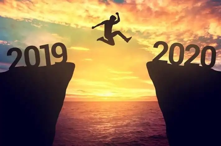 TheNikunjSoni's tweet photo. Wish you a very Happy New Decade, full of learning, achievements and happiness. 

Today is the first blank page of your 3650 page book, Write a good one.

Happy#2020 to you &amp;  Family #2020NewYear #NewYearChallenge https://t.co/PDubzkEIno