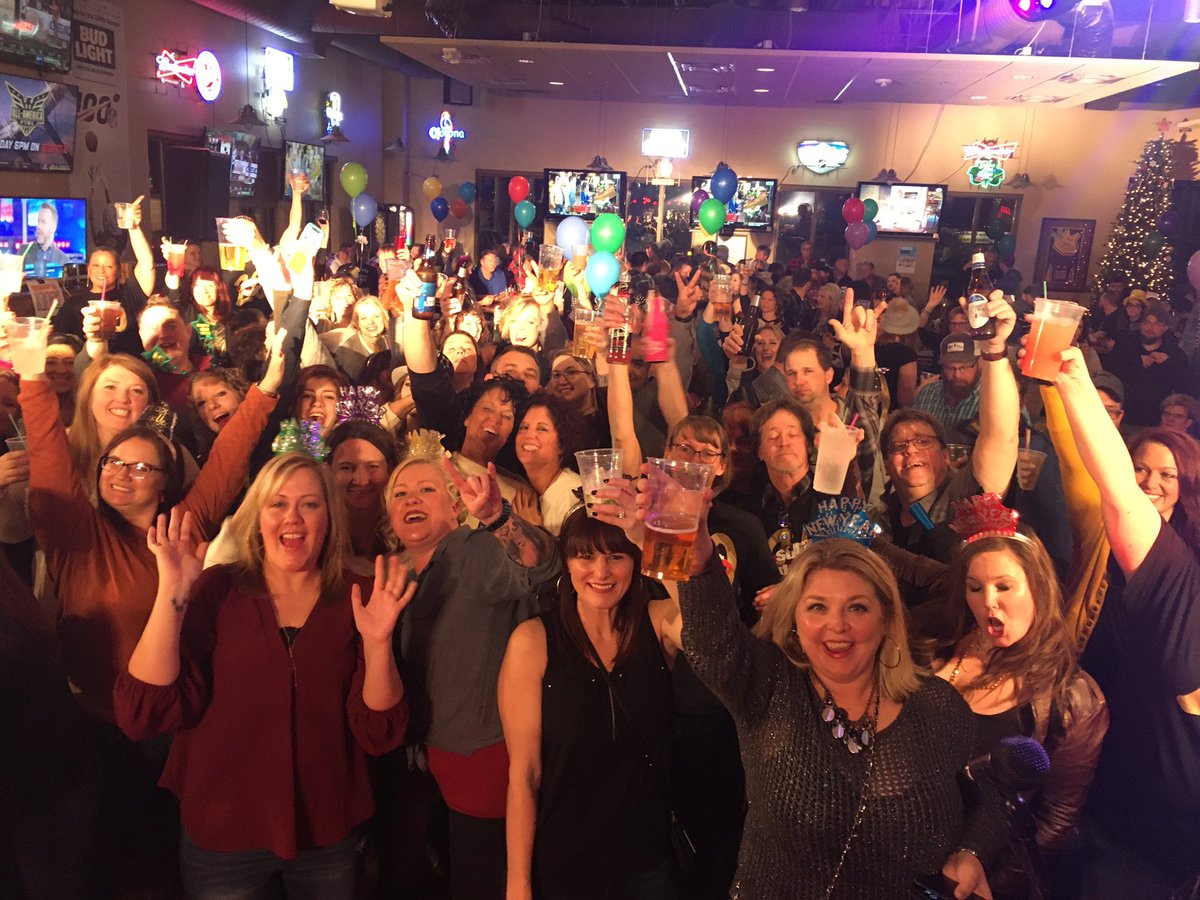 SugarDaddyBand's tweet photo. The best, biggest party of 2020 @ShenanigansSF   Thank you to Shenanigans for hosting and to all those who came out to party with us tonight. https://t.co/9Ir25cFKBa