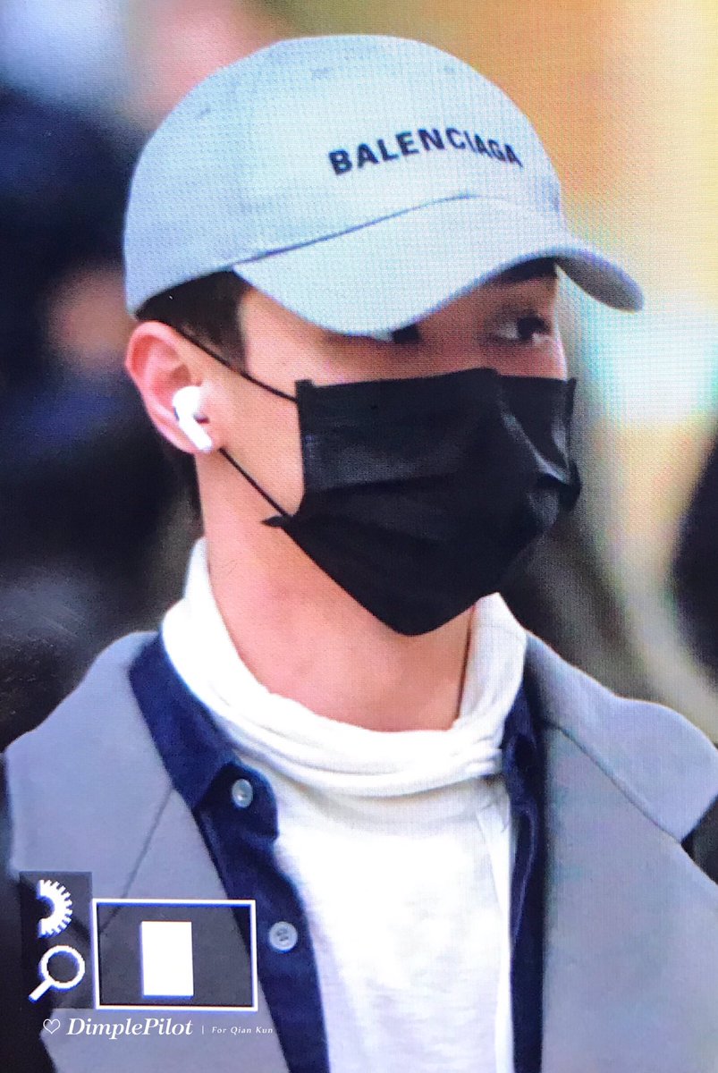 DimplePilot's tweet image. 💰200101 인천공항 도착 

“HBD🎂🎉”

#KUN #QIANKUN #钱锟 #쿤
 #WayV